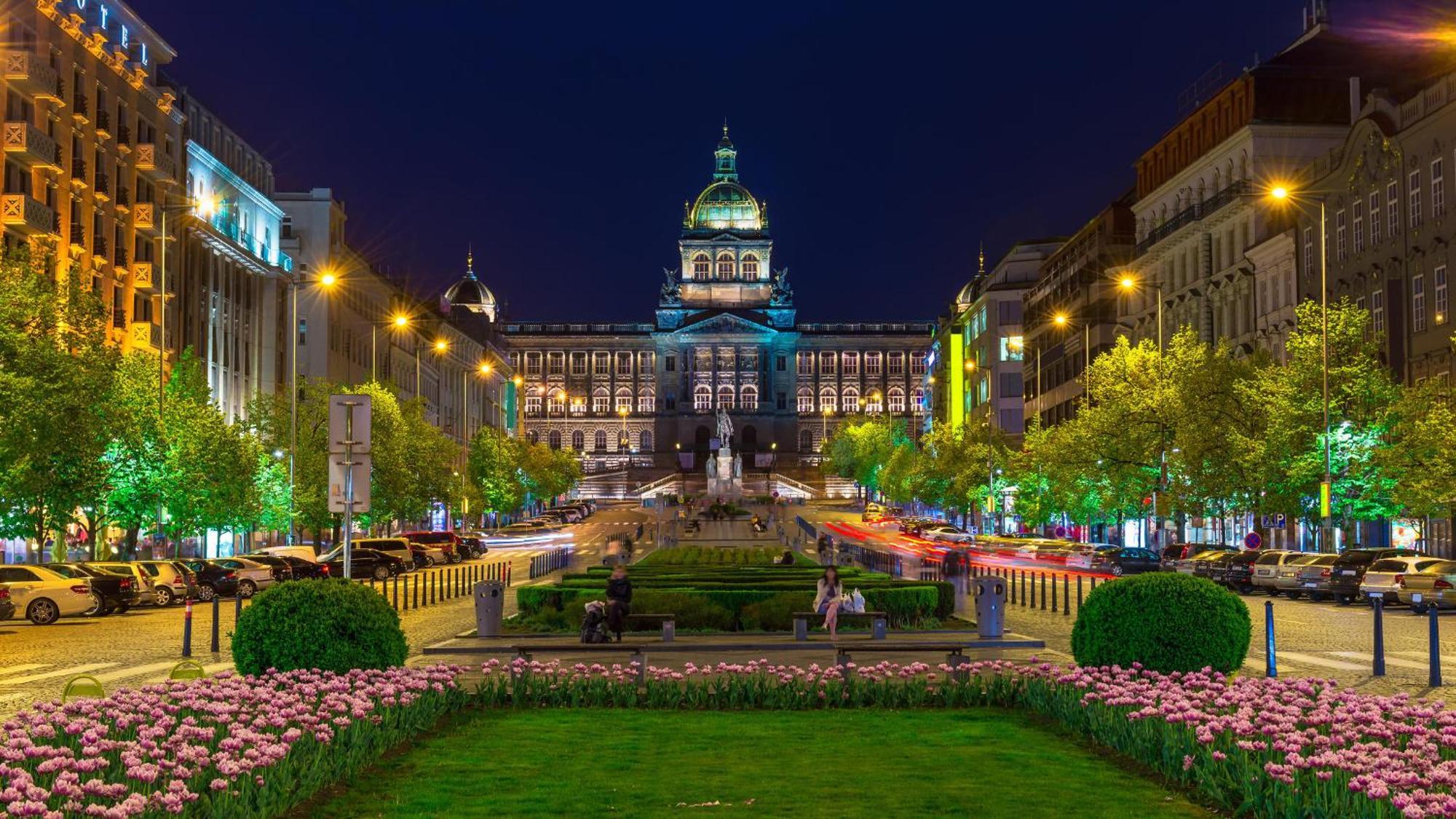 Kingdom Of 3 Roses Appartement Praag Buitenkant foto
