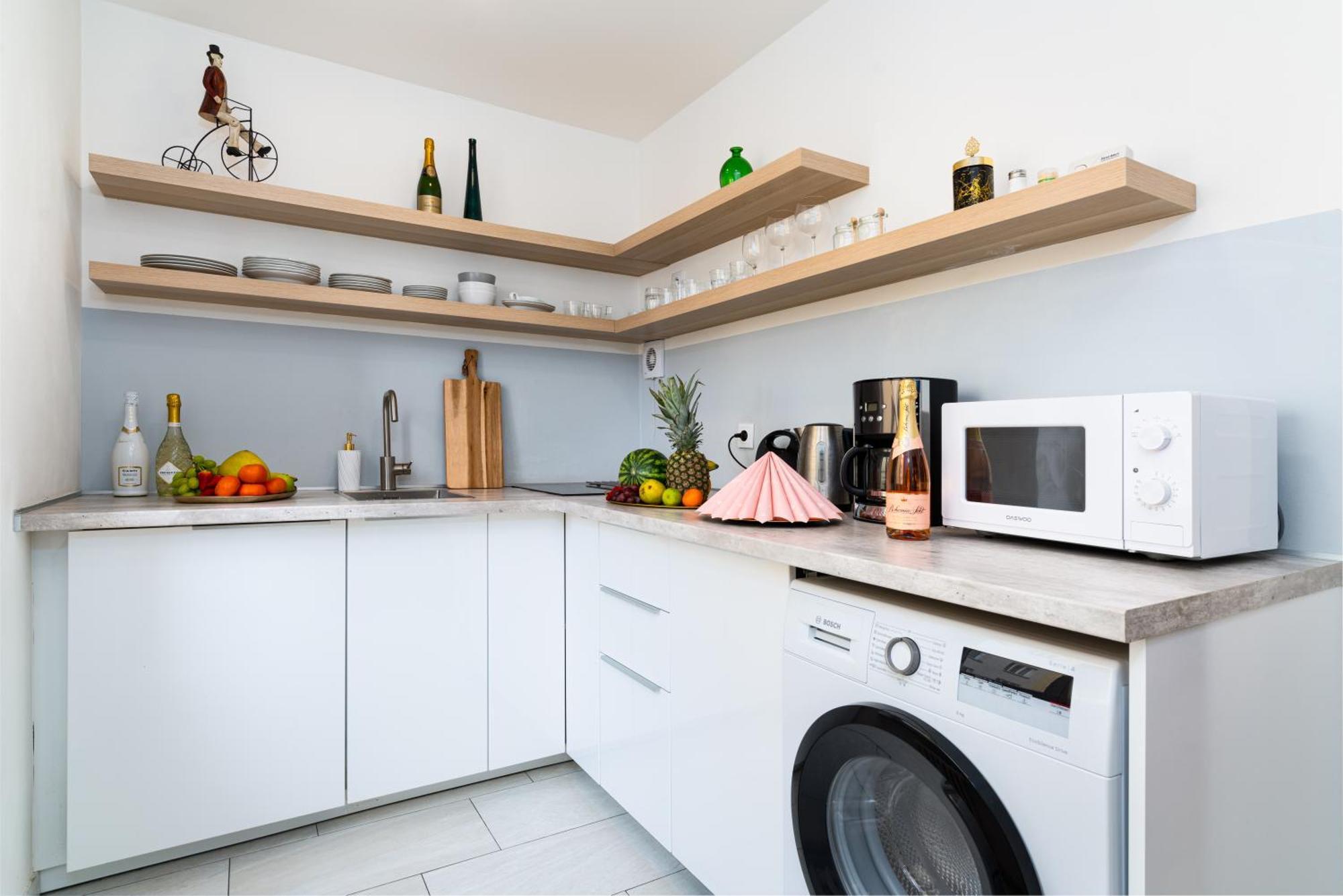 Kingdom Of 3 Roses Appartement Praag Buitenkant foto