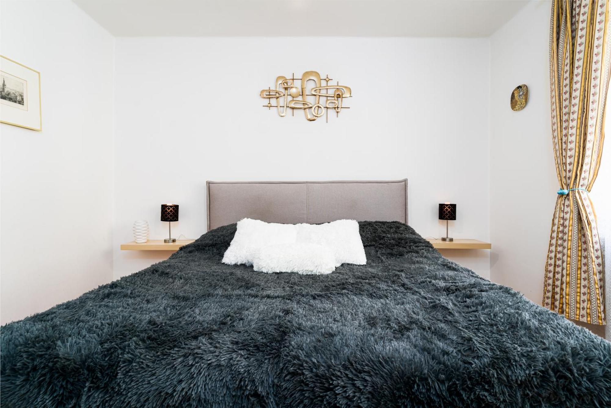 Kingdom Of 3 Roses Appartement Praag Buitenkant foto